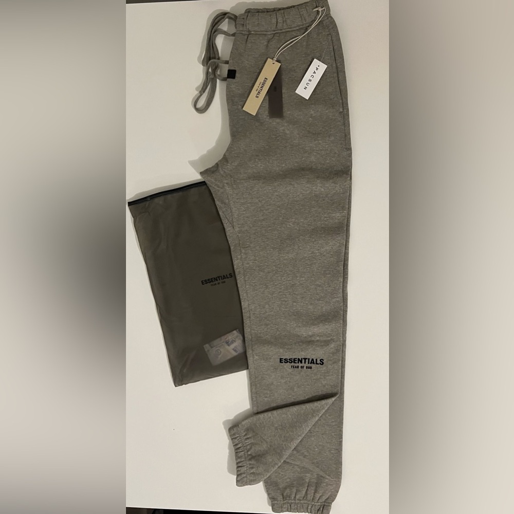 Essentials Fear Of God Dark Oatmeal Cuffed Sweatpants